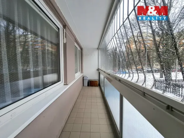 Pronájem bytu 3+1, Praha - Kobylisy, Mirovická, 76 m2