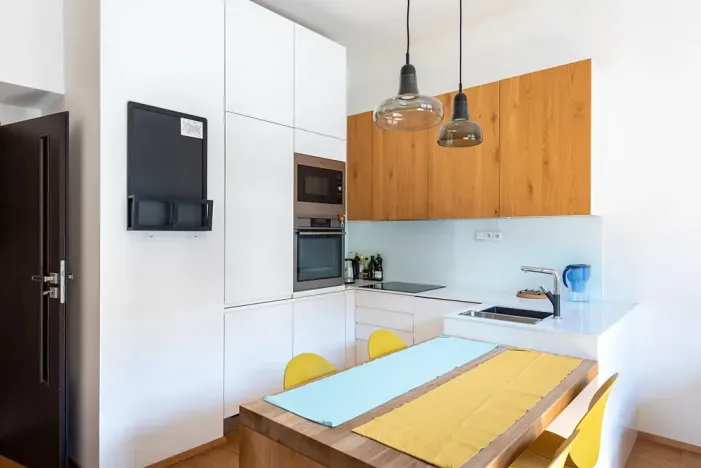 Prodej bytu 2+kk, Praha - Nové Město, Trojická, 62 m2