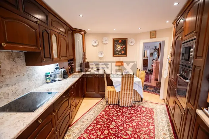 Prodej rodinného domu, Dobřejovice, Žitná, 365 m2