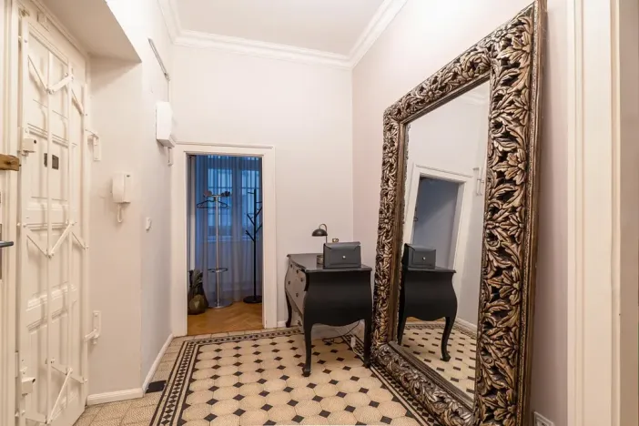 Pronájem bytu 2+1, Praha - Nové Město, Na výtoni, 85 m2