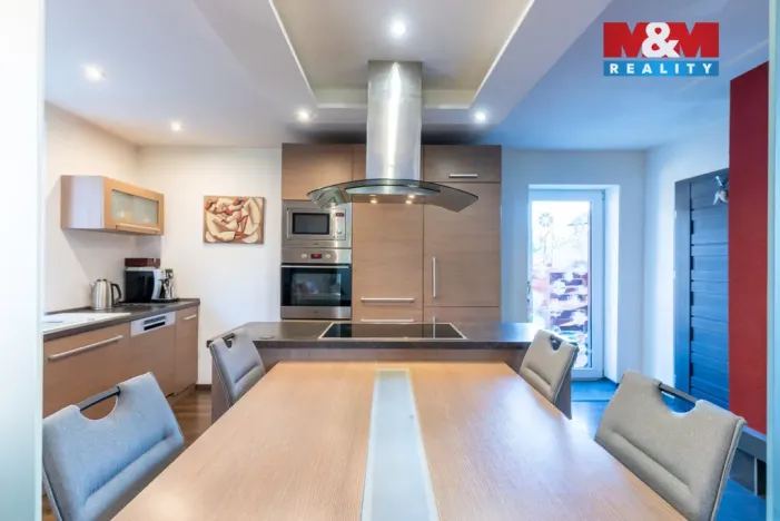 Prodej rodinného domu, Ohrozim, 179 m2