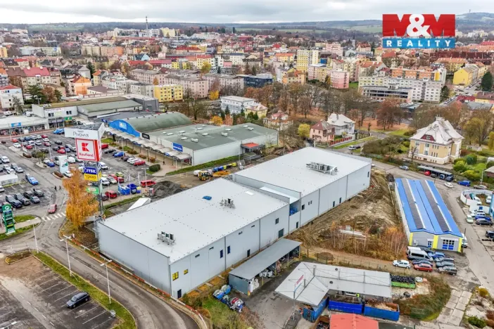 Pronájem výrobních prostor, Cheb, Karlova, 2200 m2