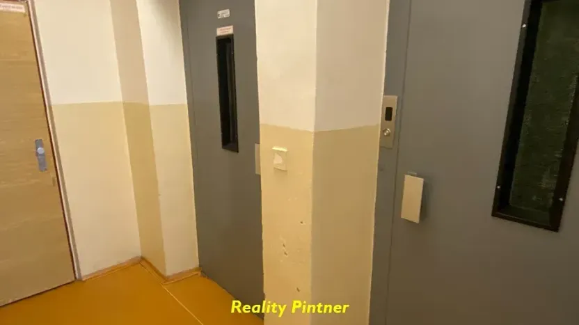 Prodej bytu 3+1, Plzeň, Strážnická, 70 m2