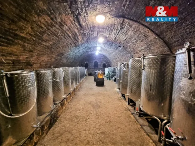 Prodej vinného sklepa, Perná, 125 m2