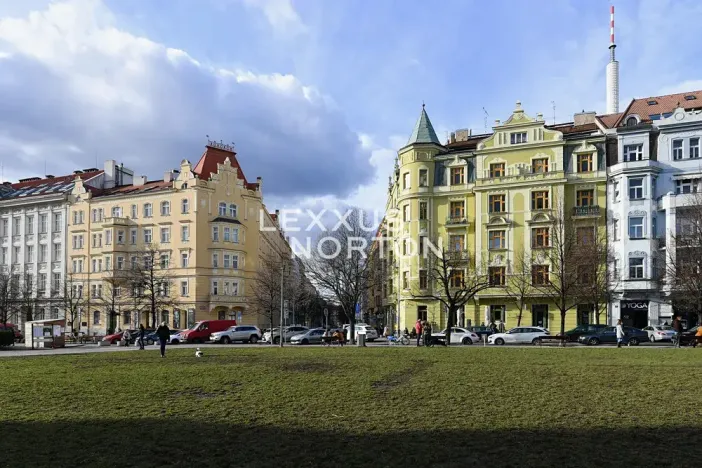 Pronájem bytu 3+kk, Praha - Vinohrady, náměstí Jiřího z Poděbrad, 138 m2