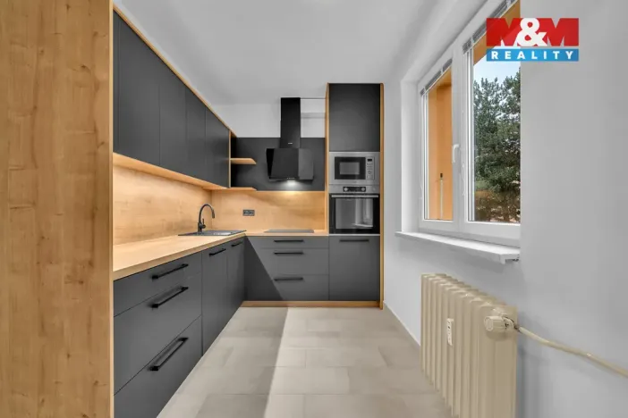 Pronájem bytu 2+1, Hradec Králové - Pražské Předměstí, Medkova, 55 m2