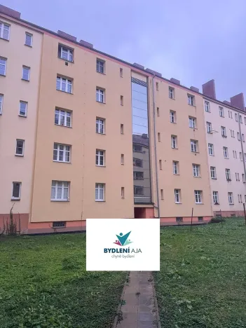 Pronájem bytu 1+kk, Teplice, 14. října, 25 m2