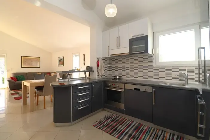 Prodej rodinného domu, Vodice, Chorvatsko, 97 m2