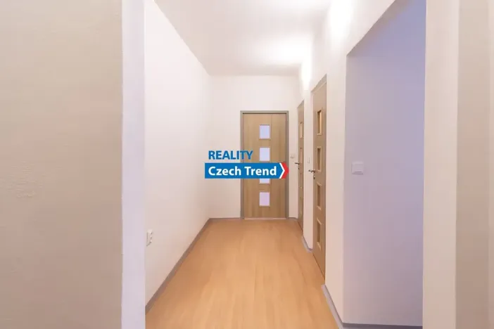 Pronájem bytu 3+1, Skrbeň, Hlavní, 70 m2