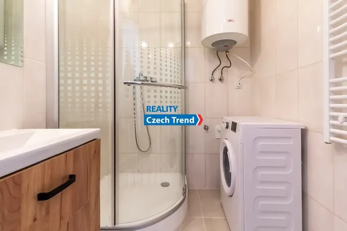 Pronájem bytu 3+1, Skrbeň, Hlavní, 70 m2