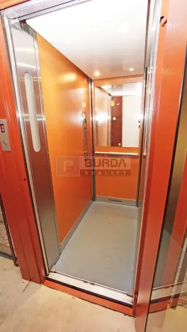 Prodej bytu 1+1, Neratovice, Na Výsluní, 39 m2