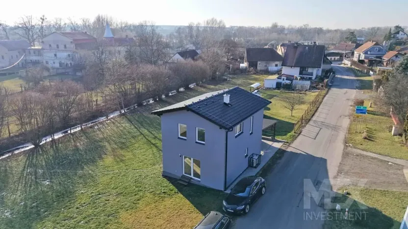 Prodej rodinného domu, Uhersko, 84 m2