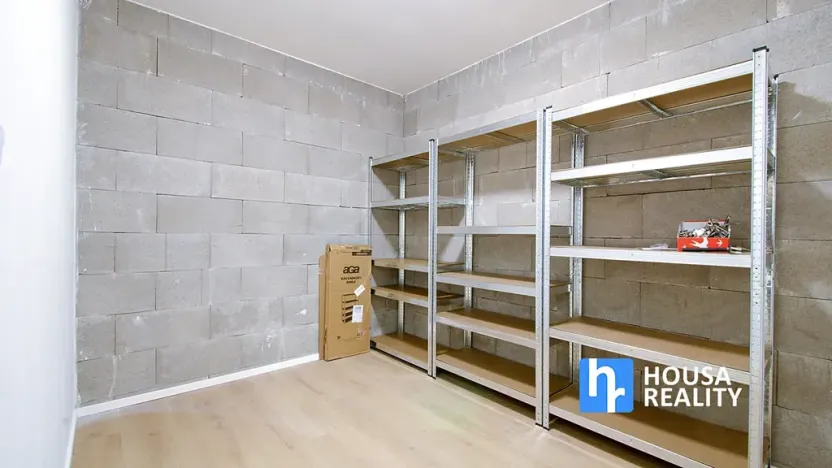 Pronájem rodinného domu, Praha - Křeslice, Ke stráni, 190 m2