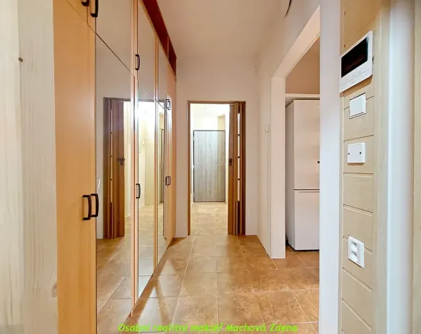 Pronájem bytu 2+kk, Praha - Háje, 51 m2