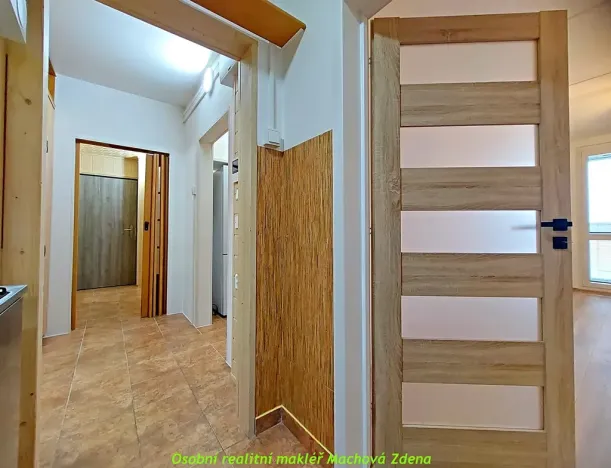 Pronájem bytu 2+kk, Praha - Háje, 51 m2