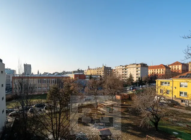 Pronájem bytu 2+kk, Praha - Vršovice, Novorossijská, 38 m2