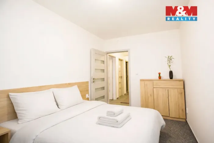 Prodej bytu 2+kk, Dešná, 52 m2