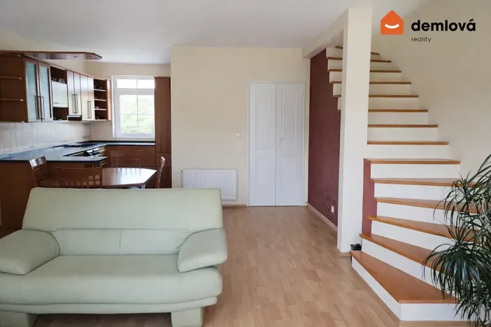 Pronájem rodinného domu, Nehvizdy, Mochovská, 100 m2