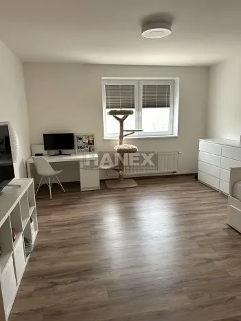 Pronájem bytu 3+kk, Praha - Kyje, Sicherova, 80 m2