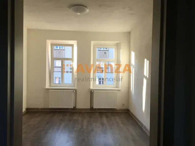 Pronájem bytu 2+1, Děčín, Kamenická, 38 m2