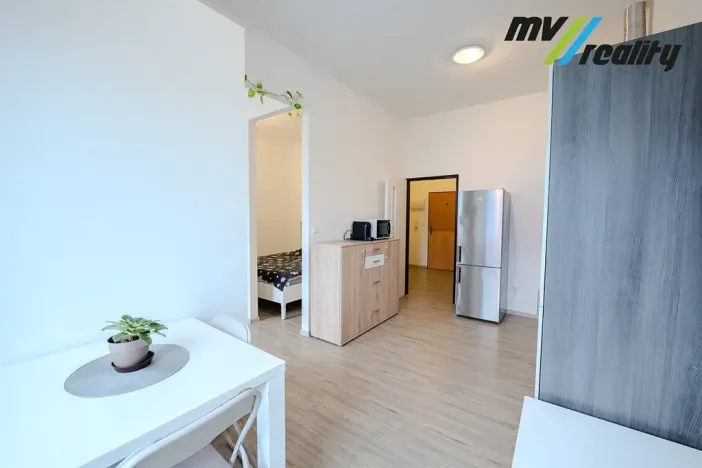 Prodej bytu 1+1, Milovice, Topolová, 44 m2