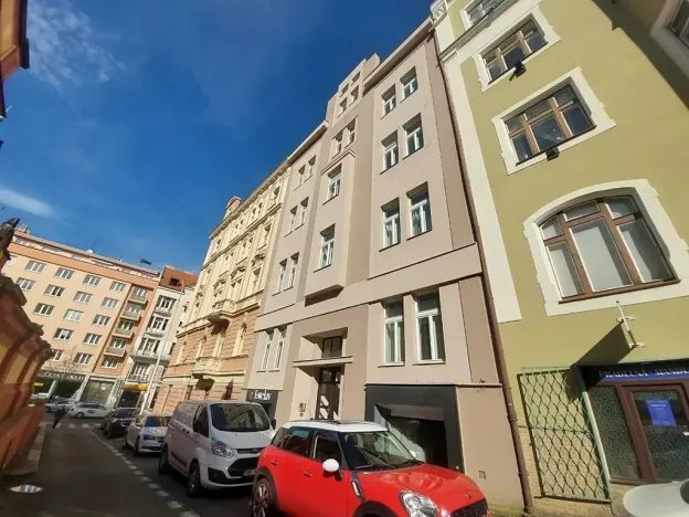 Prodej kanceláře, Praha - Vinohrady, U tržnice, 36 m2