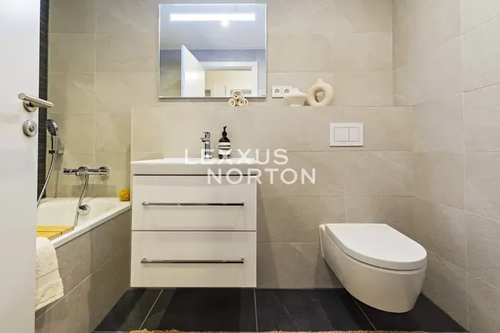 Prodej bytu 2+kk, Praha - Stodůlky, Nekonečného, 56 m2