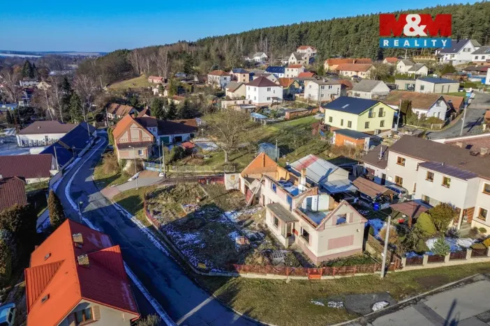 Prodej pozemku pro bydlení, Trnová, 643 m2