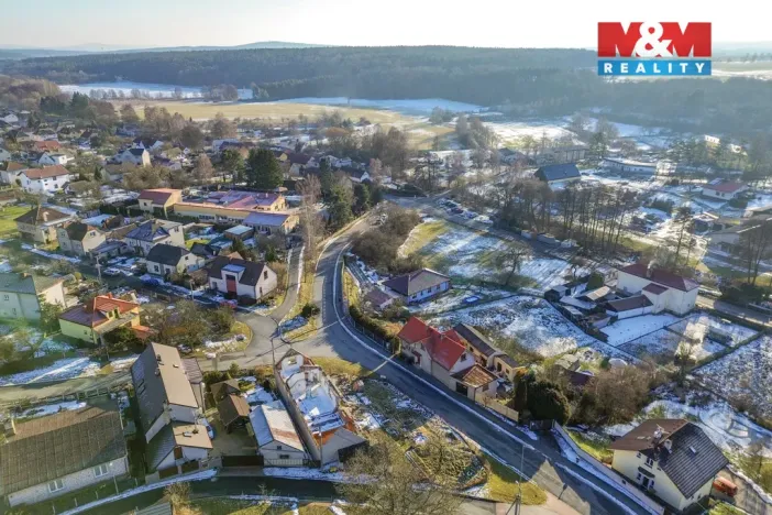 Prodej pozemku pro bydlení, Trnová, 643 m2