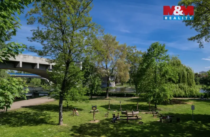 Prodej bytu 1+kk, Kralupy nad Vltavou, Nádražní, 38 m2