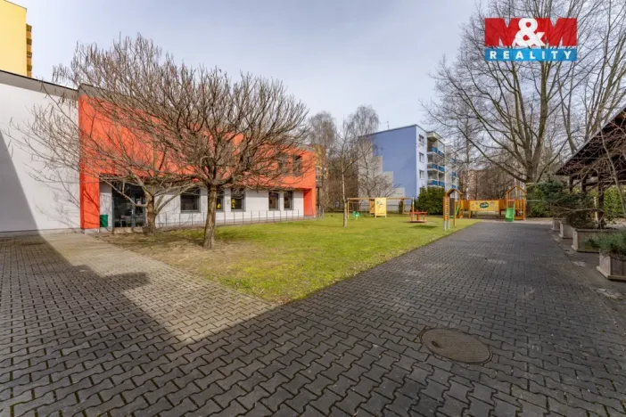 Pronájem restaurace, Ostrava - Hrabůvka, Františka Hajdy, 300 m2