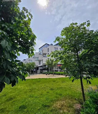 Pronájem atypického bytu, Praha - Smíchov, Kobrova, 182 m2