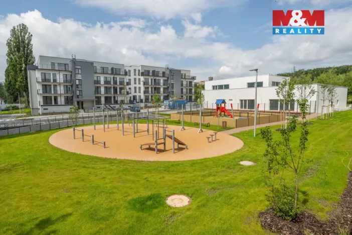 Prodej bytu 3+kk, Kladno - Dubí, Ke křížku, 159 m2