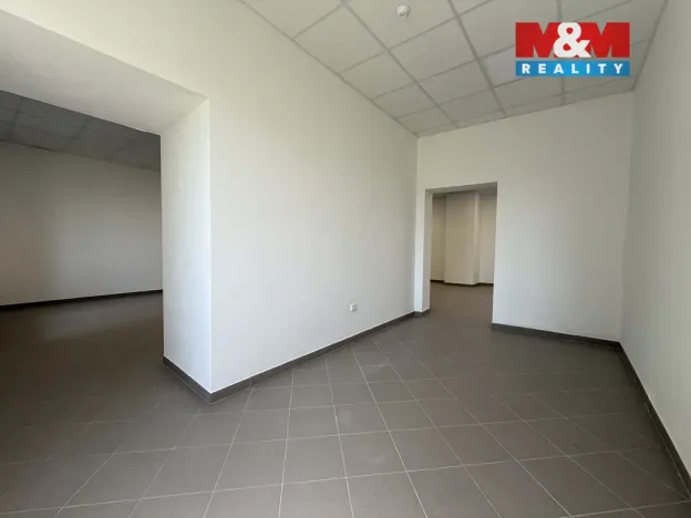 Pronájem obchodního prostoru, Nasavrky, Náměstí, 260 m2