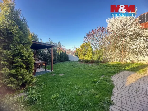 Pronájem rodinného domu, Dobrovice, Komenského, 285 m2