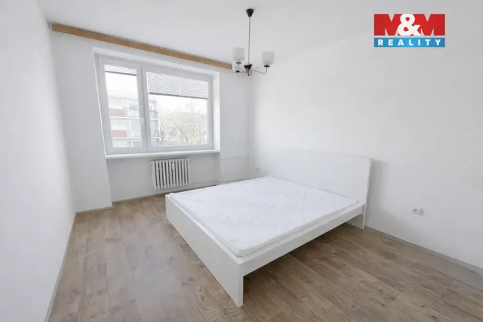 Pronájem bytu 3+1, Polička - Horní Předměstí, Dvořákova, 74 m2