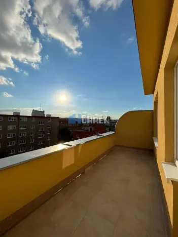 Pronájem bytu 3+1, Praha - Nusle, Na Pankráci, 74 m2