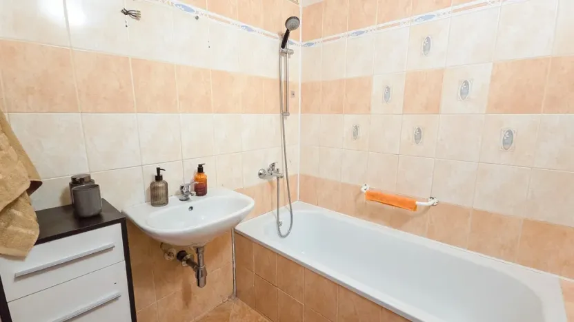 Prodej bytu 4+1, Olomouc - Lazce, Lazecká, 87 m2