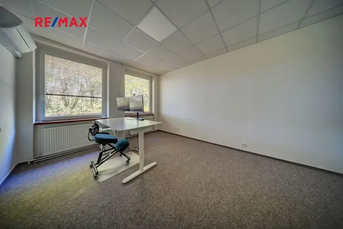 Pronájem kanceláře, Chlumec nad Cidlinou, Rooseveltova, 18 m2