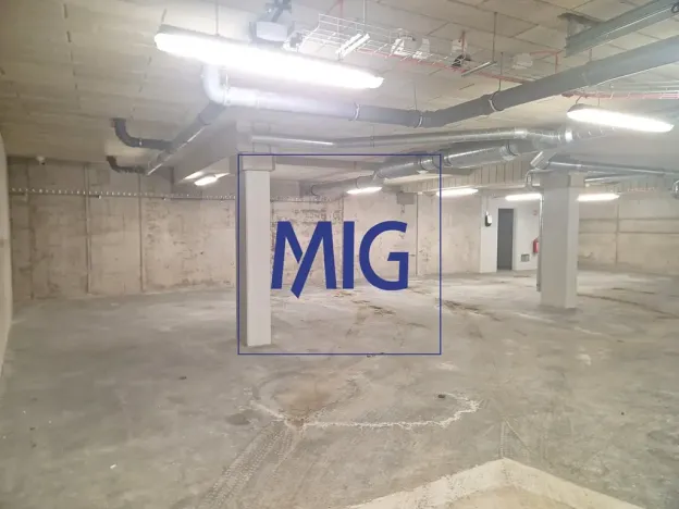 Prodej garážového stání, Brno, Fryčajova, 14 m2