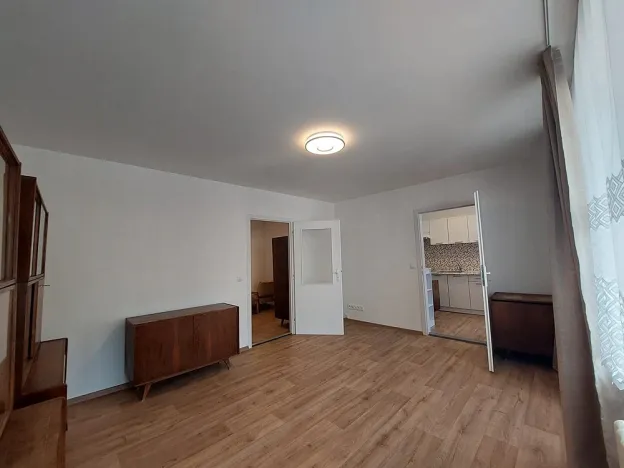 Pronájem bytu 1+1, Brno - Bohunice, Okrouhlá, 45 m2