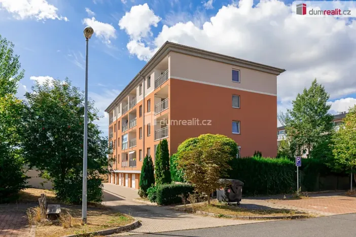 Prodej bytu 4+kk, Praha - Čakovice, Ke stadionu, 90 m2