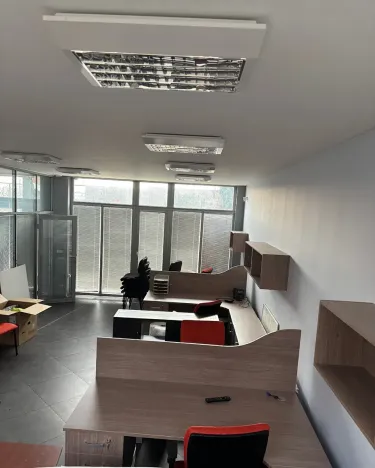 Pronájem kanceláře, Jesenice, 105 m2