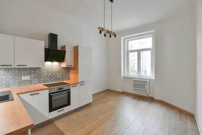 Pronájem bytu 3+kk, Praha - Vinohrady, Kolínská, 85 m2
