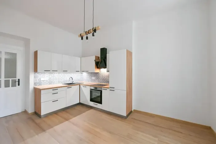 Pronájem bytu 3+kk, Praha - Vinohrady, Kolínská, 85 m2