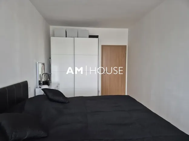 Pronájem bytu 2+kk, Praha - Strašnice, Zvěřinova, 64 m2