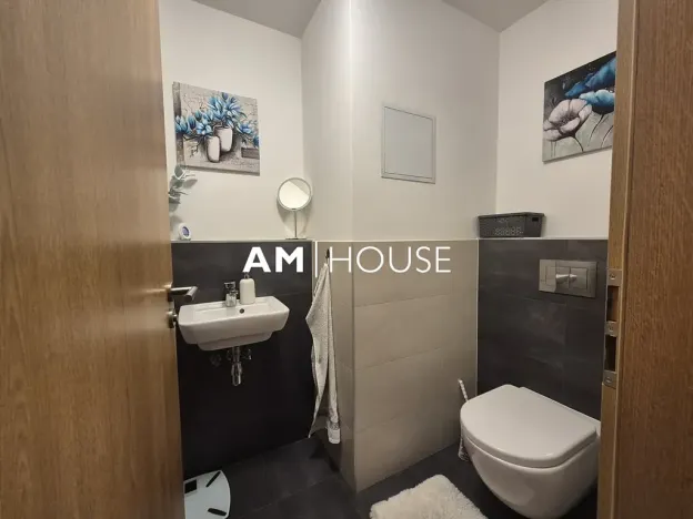 Pronájem bytu 2+kk, Praha - Strašnice, Zvěřinova, 64 m2