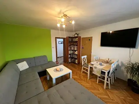 Prodej bytu 3+1, Lužany, 86 m2