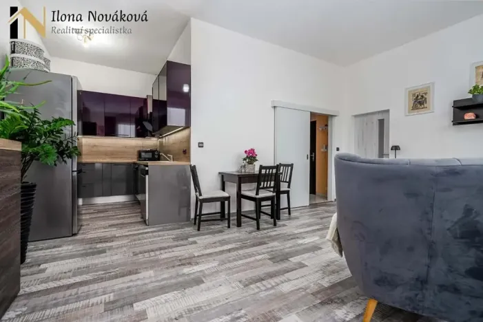 Prodej bytu 2+kk, Milovice, Višňová, 63 m2