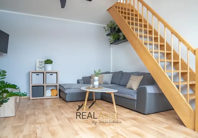 Pronájem bytu 3+kk, Brno, Tkalcovská, 74 m2